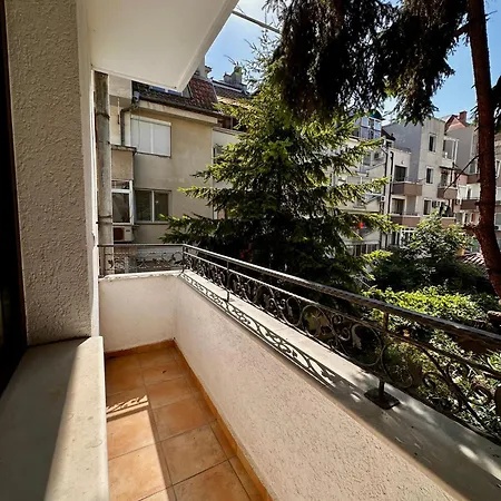 Luxury 2-bedroom - In The Centre 公寓 布尔加斯